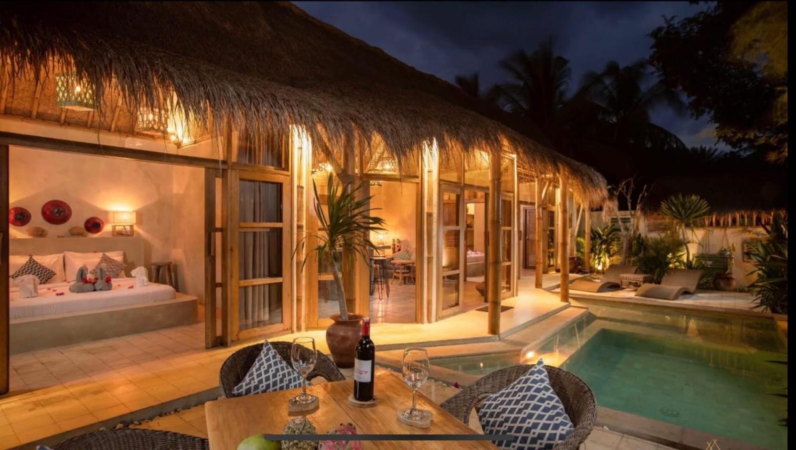 Tipsea Turtle Gili Air Hotel Exterior photo