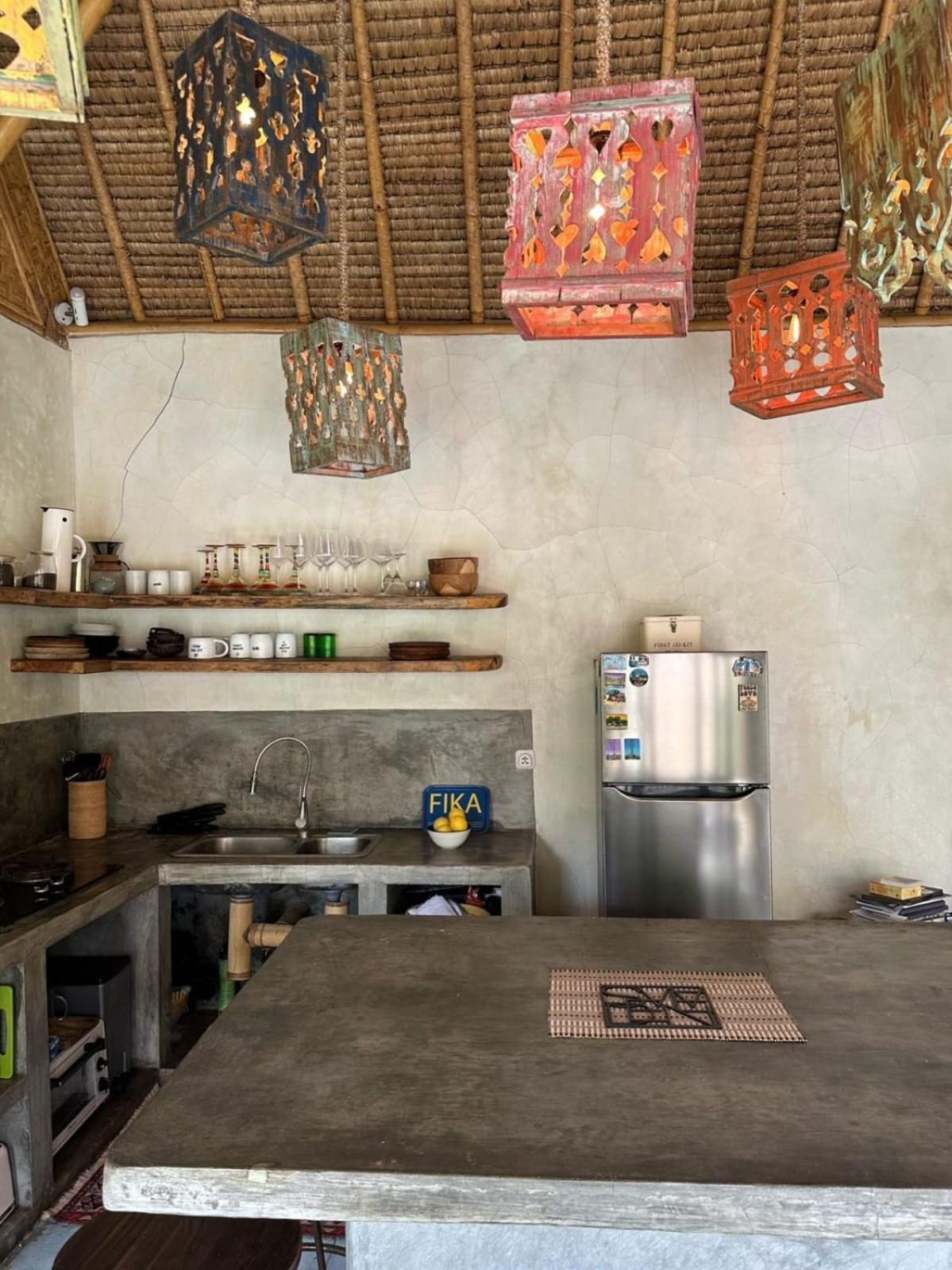 Tipsea Turtle Gili Air Hotel Exterior photo